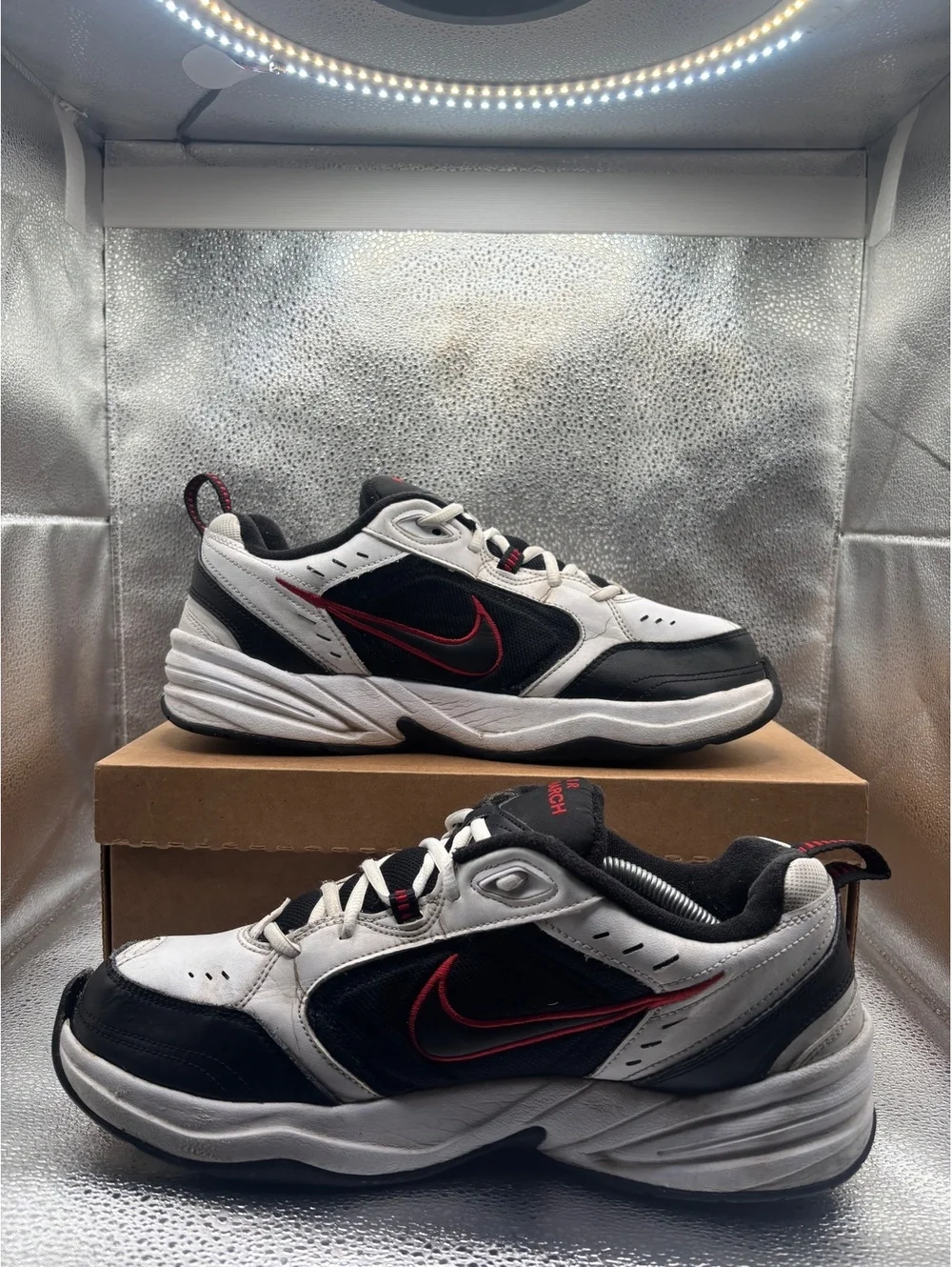 Nike air monarch IV black overlays